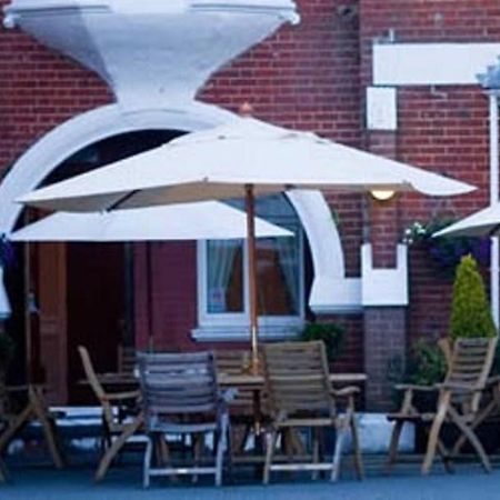 Bolney Hickstead Hotel מראה חיצוני תמונה